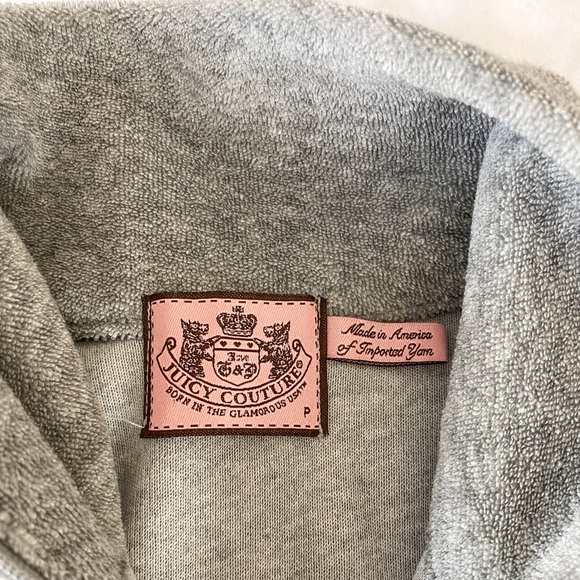 2/$40💜 CLOSET CLEAN OUT: Juicy Couture full-zip sweater - Picture 4 of 5
